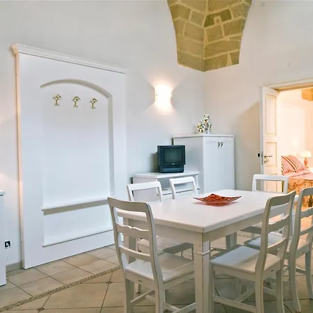 Apartment Beautiful Property In The Heart Of