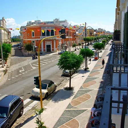 Apartment Beautiful Property In The Heart Of *
