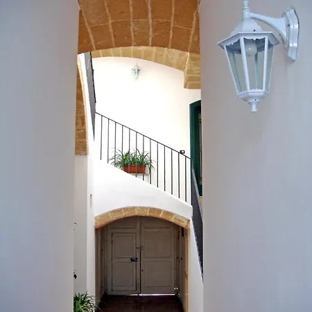 Beautiful Property In The Heart Of Apartment